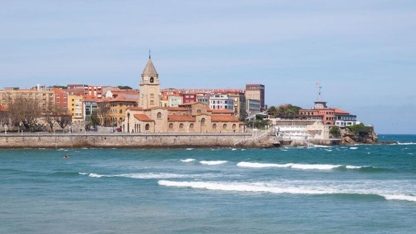 Las Palmeras Hotel Gijon Exterior photo